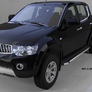 Пороги алюминиевые Brillant Black для Mitsubishi L200 (2007-2021)