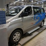 Пороги алюминиевые Brillant Silver для Hyundai H1 (2007-2018)