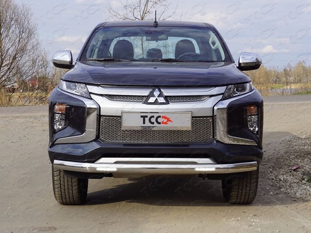 Защита передняя нижняя овальная с ДХО 75х42 мм Mitsubishi L200 (2019-2024) MITL20019-42