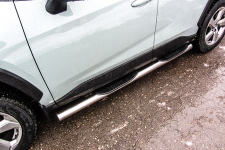 Защита порогов d76 с проступями Toyota RAV4 (2019-2025) TR419-003