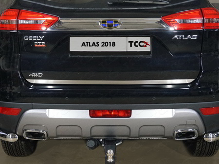 Накладка на заднюю дверь (лист шлифованный) Geely Atlas (2018-2021) GEELEATL18-15