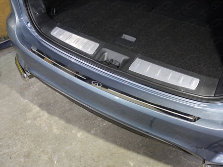 Накладка на задний бампер (лист зеркальный с логотипом Infiniti) Infiniti QX60 (2016-2021) INFQX6016-15