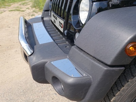 Накладки на передний бампер (зеркальные) Jeep Wrangler 3D (3,6) (2006-2018) JEEPWRAN3D(3.6)14-20