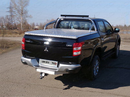 Защита кузова 75х42 мм со светодиодной фарой (для крышки) Mitsubishi L200 (2015-2019) MITL20015-54