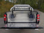 Защитный алюминиевый вкладыш в кузов автомобиля (борт) Mitsubishi L200 (2015-2019)