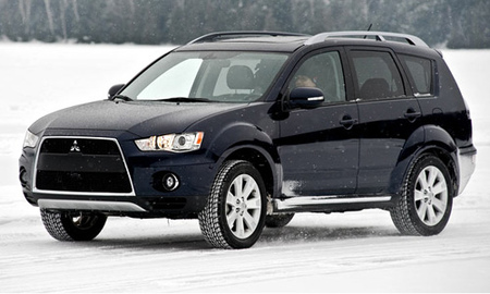 Пороги c площадкой 75х42 мм Mitsubishi Outlander XL (2010-2012) MITOUTXL10-11