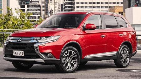Пороги c площадкой 75х42 мм Mitsubishi Outlander (2015-2018) MITOUT15-27