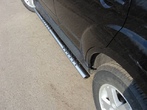 Пороги овальные с проступью 75х42 мм Mitsubishi Outlander XL (2010-2012)