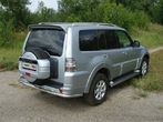 Защита заднего бампера (центральная) 60,3 мм Mitsubishi Pajero IV (2011-2014)