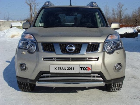 Решётка радиатора нижняя (2012 мм) Nissan X-Trail (2011-2015) NISXTR11-07