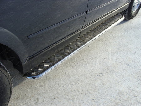 Пороги с площадкой 42,4 мм  SsangYong Kyron SSANKYR2-09