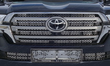 Решетка радиатора нижняя (лист) Toyota Land Cruiser 200 EXCALIBUR (2017-2019) TOYLC200EXCAL17-21