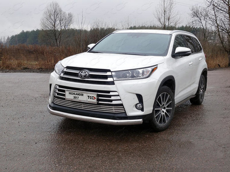 Защита передняя нижняя (овальная) 75х42 мм Toyota Highlander (2017-2020) TOYHIGHL17-27