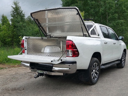 Защитный алюминиевый вкладыш в кузов (без борта) Toyota Hilux (2015-2020) TOYHILUX15-22