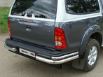 Защита заднего бампера (уголки) 76,1/42,4 мм Toyota Hilux (2006-2011)