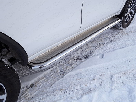 Пороги с площадкой нержавеющий лист 60,3 Toyota Fortuner (2017-2025) TOYFORT17-29