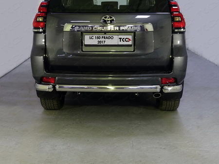 Защита заднего бампера (центральная) 75х42 Toyota Land Cruiser Prado 150 (2017-2021) TOYLC15017-11