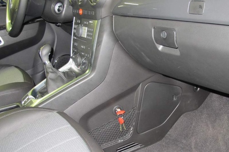 Блокиратор КПП Capcan Chevrolet Captiva МКПП (2013-2019) 0355