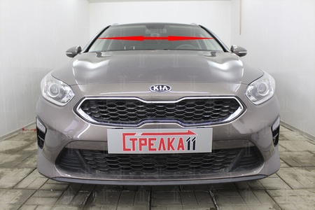 Дефлектор лобового стекла Kia Ceed (2018-2024) 71.ST2