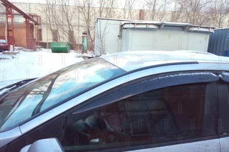 Дефлектор лобового стекла Renault Megane (2010-2017) 54S.ST2