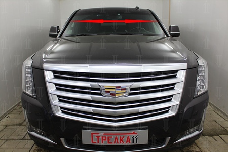 Дефлектор лобового стекла Cadillac Escalade (2014-2021) 74.ST2