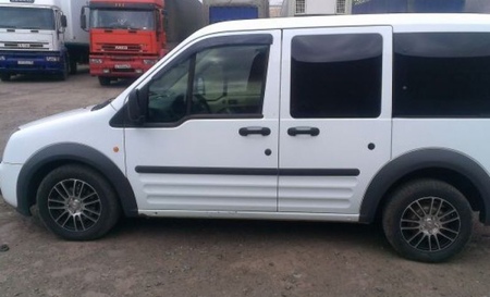 Дефлекторы боковых окон Ford Tourneo Connect (2003-2019) Cobra Tuning F31703