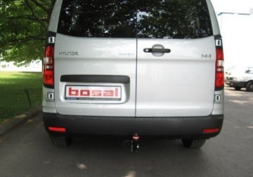 Фаркоп Bosal для Hyundai H1 (2008-2024) 4256-A