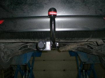 Фаркоп Bosal для Hyundai i30 хэтчбек (2007-2012) 6737-A