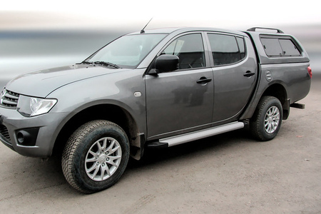 Пороги алюминиевые Slitkoff Optima Silver серебристые Mitsubishi L200 TRITON AL-ML-002