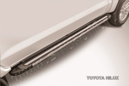 Пороги алюминиевые Luxe Black черные Toyota Hilux (2011-2015) AL-THL11003