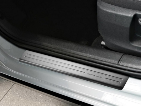 Накладки на пороги Croni Assymetrik матовые BMW X3 (2010-2014) BM13P4AM