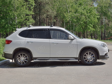 Пороги труба d76 с накладкой вариант 3 RUSSTAL Brilliance V5 (2014-2018) BV5T-0027043