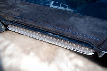 Пороги труба d42 c листом (лист алюминий, профиль нержавеющий) вариант 1 RUSSTAL Great Wall Hover H3 (2010-2013) GH5L-000353