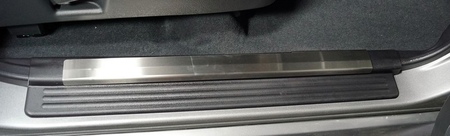 Накладки на пластиковые пороги шлифованные Haval H5 (2020-2021) HAVH520-04