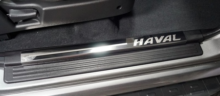 Накладки на пластиковые пороги зеркальные с надписью HAVAL для Haval H5 (2020-2021) HAVH520-05