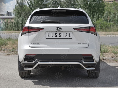 Защита заднего бампера  d42 на RUSSTAL Lexus NX 300 (2017-2021) LNX3Z-002945