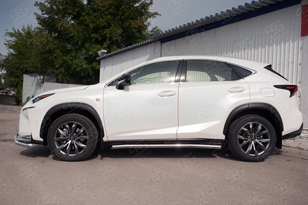 Пороги труба d63 вариант 1 RUSSTAL Lexus NX 200 (кроме F-Sport) (2014-2016) LNXT-002582