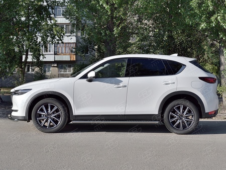 Пороги труба 120х60 овал с проступью RUSSTAL Mazda CX-5 (2017-2024) M5O-002794