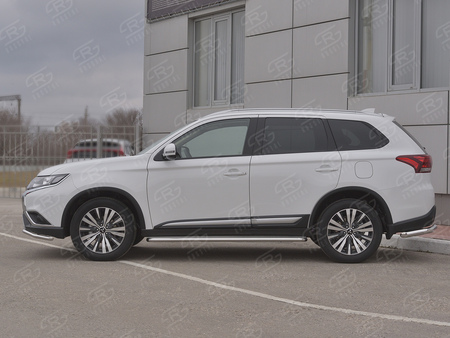 Пороги труба d42 с листом (нержавеющий лист, профиль нержавеющий) вариант 3 RUSSTAL Mitsubishi Outlander (2018-2023) MOL-0032073