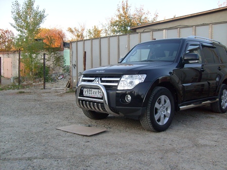 Кенгурятник d76 низкий с защитой картера Mitsubishi Pajero (2006-2024) MPJ003