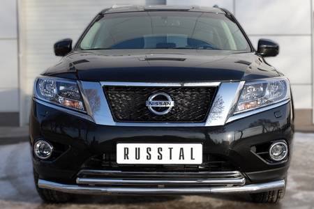 Защита переднего бампера d63 секции d42 дуга RUSSTAL Nissan Pathfinder (2014-2017) NPZ-002016