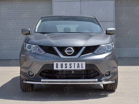 Защита переднего бампера d42 секция-d42 дуга RUSSTAL Nissan Qashqai SPB (2015-2019) NQAZ-002306
