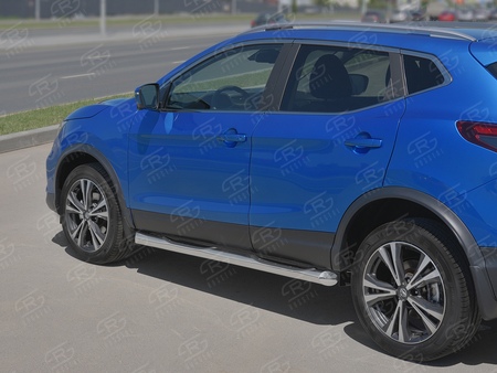 Пороги труба d76 с накладкой вариант 1 RUSSTAL Nissan Qashqai (2019-2024) NQST-0032491