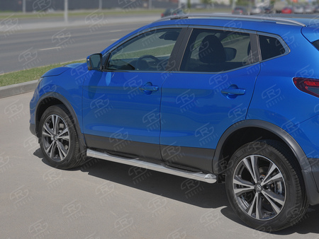 Пороги труба d76 с накладкой вариант 1 RUSSTAL Nissan Qashqai (2019-2024) NQST-0032491