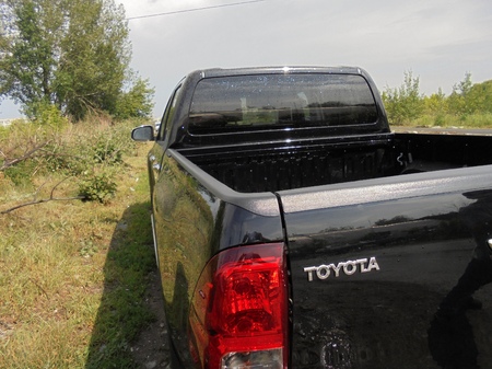 Комплект накладок на боковые борта и задний откидной борт без скотча Toyota Hilux (2015-2020) NT-150612