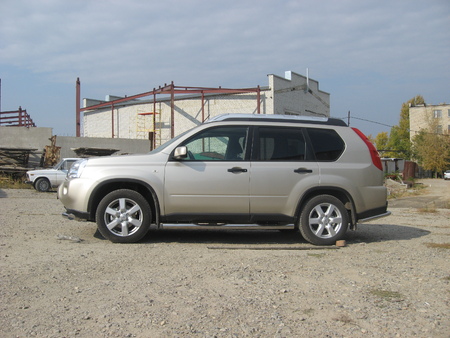 Защита порогов d76 с проступями Nissan X-Trail (2007-2011) NXT006