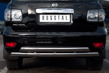 Защита заднего бампера d75х42х75/42 овалы RUSSTAL Nissan Patrol (2010-2013) PAZ-000896