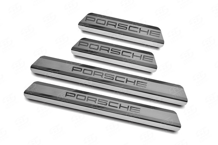 Накладки на пороги шлифованные с надписью RUSSTAL для Porsche Cayenne (2017-2024) PCAYEN17-03