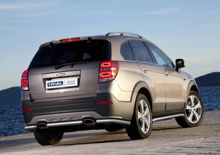 Защита заднего бампера d57 короткая Chevrolet Captiva (2011-2013) R.1005.006