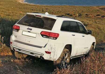 Защита заднего бампера d57+d57 Jeep Grand Cherokee (2013-2023) R.2705.006